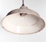 Pendant Light - White Metal - Rusty